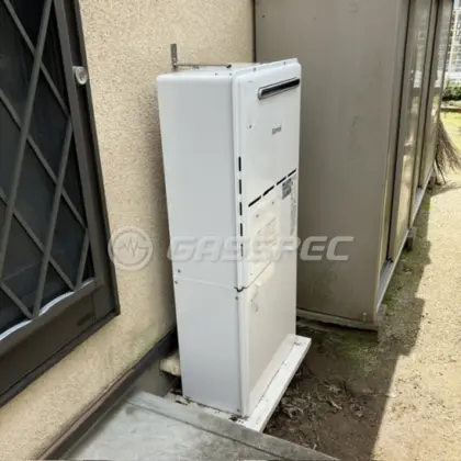 施工後の暖房熱源機（リンナイ RVD-A2400SAW2-3(B)）