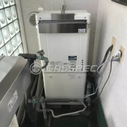 施工後の給湯器（ノーリツ GT-1670SAW BL）