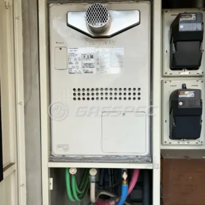 施工前の暖房熱源機（GTH-2434AWX3H-T）