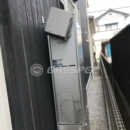 施工後の暖房熱源機（リンナイ RUFH-SE2408AW2-3）
