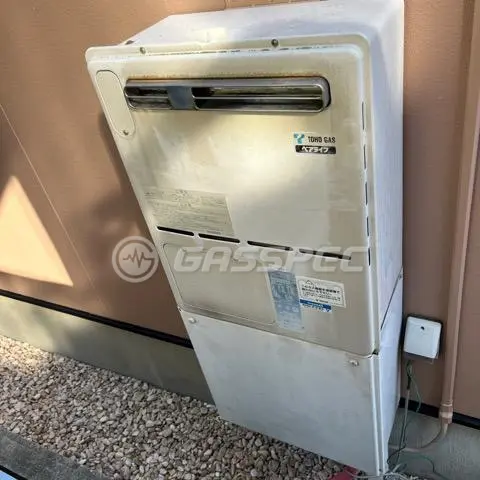 交換前の暖房熱源機（リンナイ RUFH-VD2401SAW2-3）