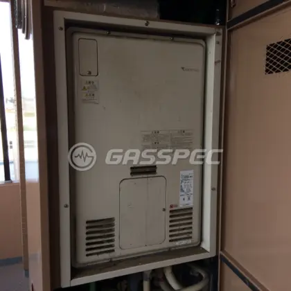 施工前の暖房熱源機（RUFH-2405AU2-3）