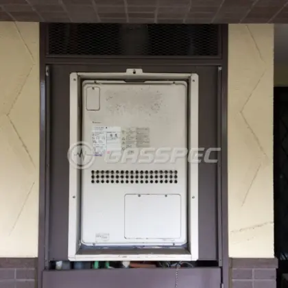 施工前の暖房熱源機（GTH-2413AWXH-H）