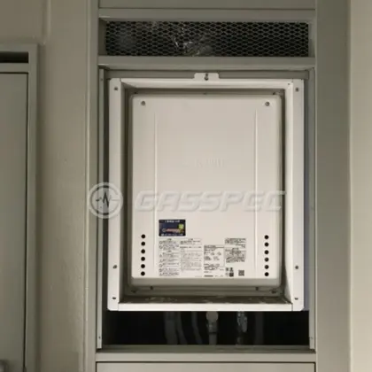 施工後の給湯器（ノーリツ GT-2470SAW-H BL）