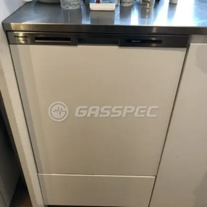 施工後のビルトイン食洗機（パナソニック NP-45MD9W）