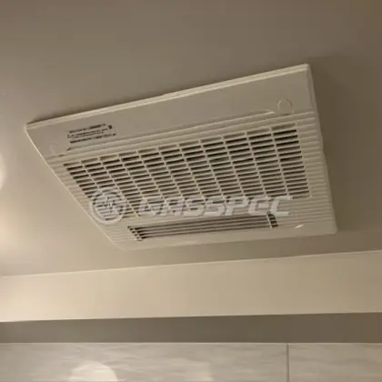 施工後の浴室乾燥機（マックス BS-133HM-1）