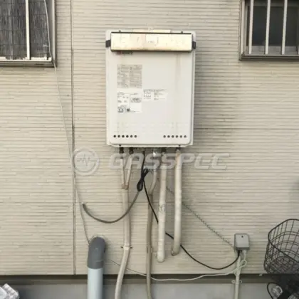 施工前の給湯器（GT-2050SAWX）