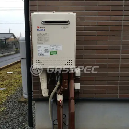 施工後の給湯器（ノーリツ GT-C2452AWX-2 BL）
