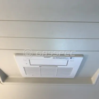 施工後の浴室乾燥機（リンナイ RBH-C3301K1P）