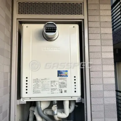 施工後の給湯器（ノーリツ GT-2470SAW-T BL）