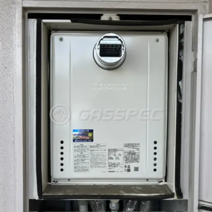 施工後の給湯器（ノーリツ GT-2070SAW-T BL）