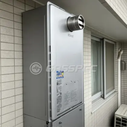 施工後の暖房熱源機（リンナイ RUFH-E2407AT2-3(A)）