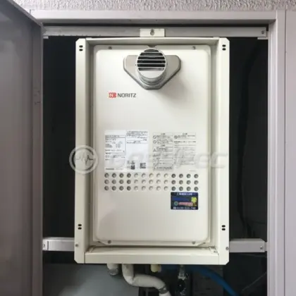 施工後の給湯器（ノーリツ GQ-1627AWX-T-DX BL）
