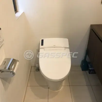 施工後の便座（LIXIL DWV-SB23G）