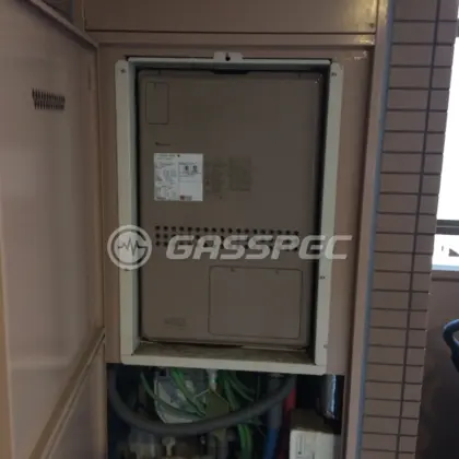 施工前の暖房熱源機（GTH-2413AWXH-H）