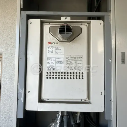 交換前の給湯器（ノーリツ GT-2435SAWX-T）
