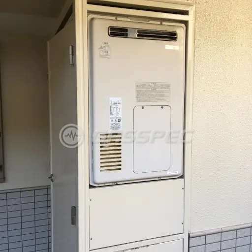 交換前の暖房熱源機（リンナイ RUFH-V1610SAW2-3）