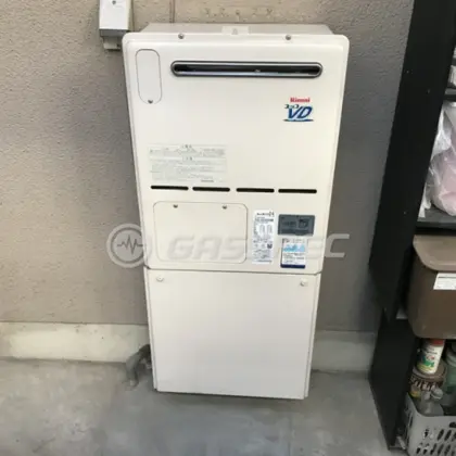 施工前の暖房熱源機（RVD-A2400SAW）