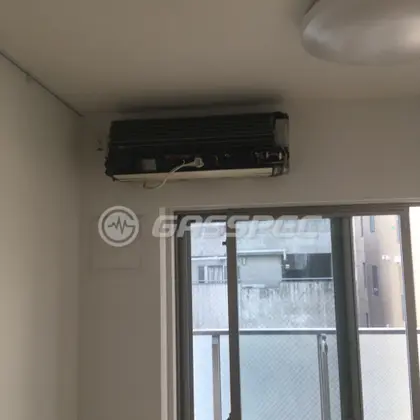 施工前のエアコン