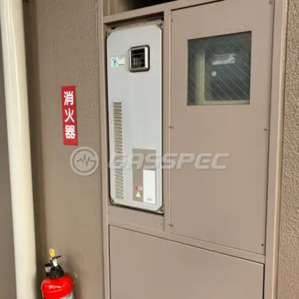 施工前の給湯器（OURB-161DN）