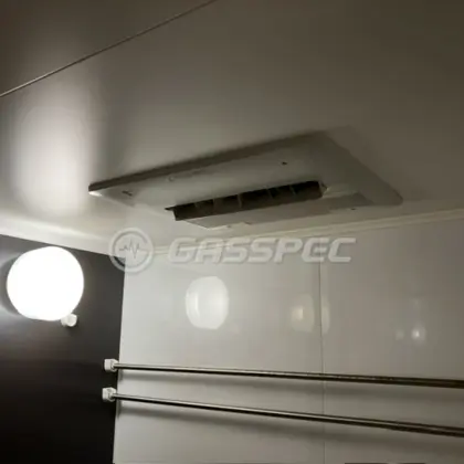 施工後の浴室乾燥機（ノーリツ BDV-4106AUKNC-J3-BL）