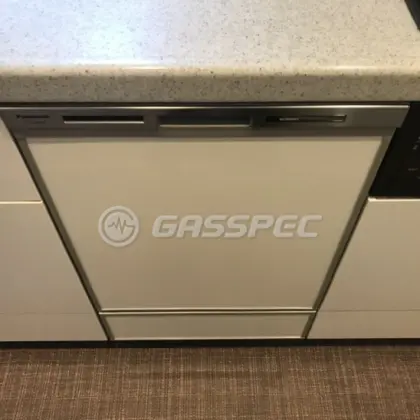 施工後のビルトイン食洗機（パナソニック NP-45MD9S）