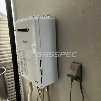 施工後の給湯器（リンナイ RUX-A1015W(A)-E）