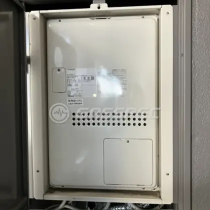 施工前の暖房熱源機（GTH-2434AWX-TB）