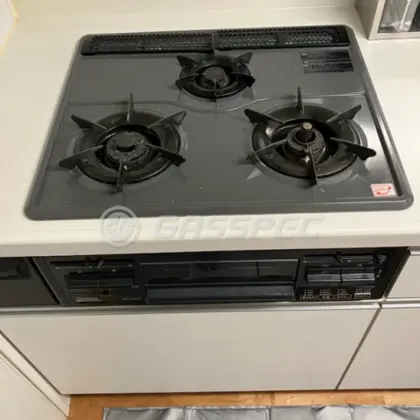 施工前のビルトインガスコンロ（RBG-31A8R）