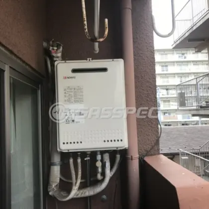 施工前の給湯器（GT-1650SAWX）