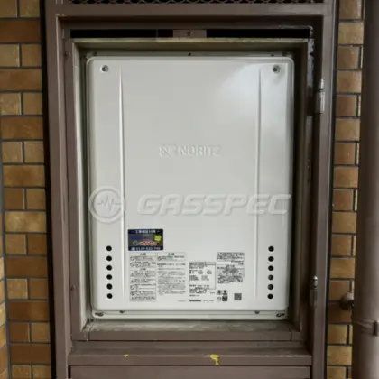 施工後の給湯器（ノーリツ GT-1670SAW-TB BL）