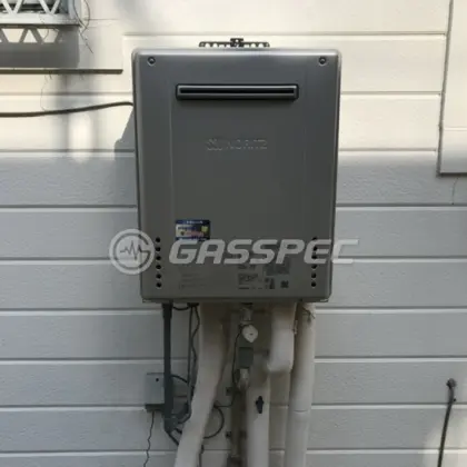 施工後の給湯器（ノーリツ GT-C2072AW BL）