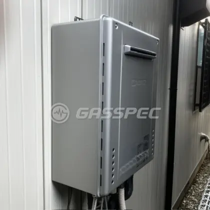施工後の給湯器（ノーリツ GT-C2072SAW BL）