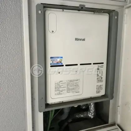 施工後の暖房熱源機（リンナイ RVD-A2400AU2-3(B)）