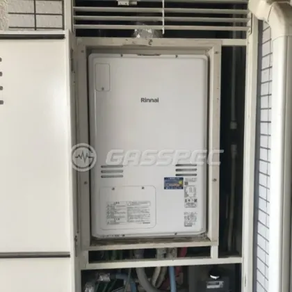 施工後の暖房熱源機（リンナイ RUFH-A2400AU2-3(A)）