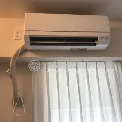 施工後のエアコン（三菱 MSZ-GV3624-W）