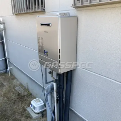施工後の給湯器（パロマ FH-E2422SAWL）