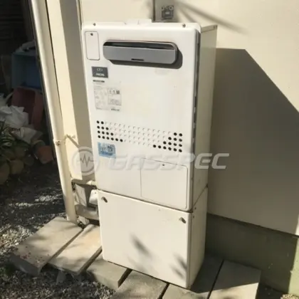 施工前の暖房熱源機（GTH-C2436SAWXD）