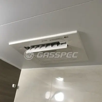 施工後の浴室乾燥機（リンナイ RBH-C4101K3P(A)）