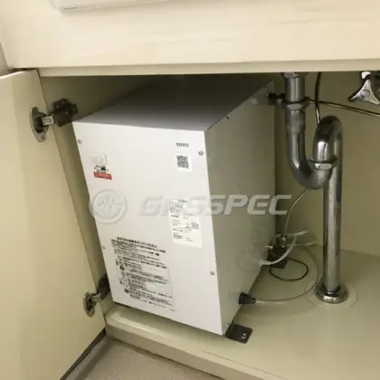 施工後の電気温水器（TOTO REM12A）