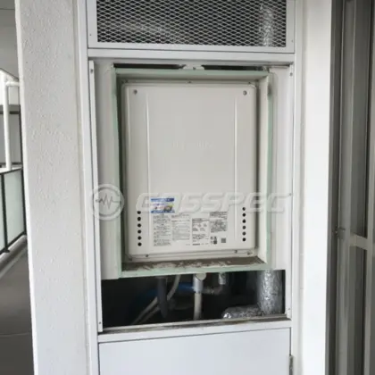 施工後の給湯器（ノーリツ GT-2470SAW-H BL）