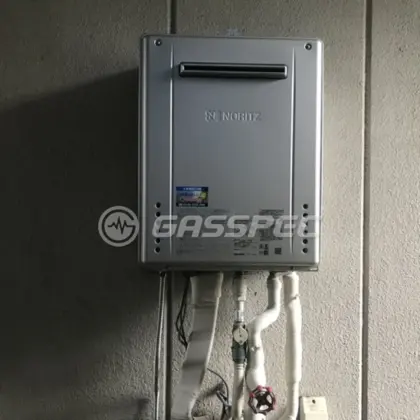 施工後の給湯器（ノーリツ GT-C2472SAW BL）
