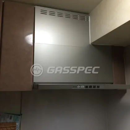 施工後のレンジフード（リンナイ LGR-3R-AP751SV）