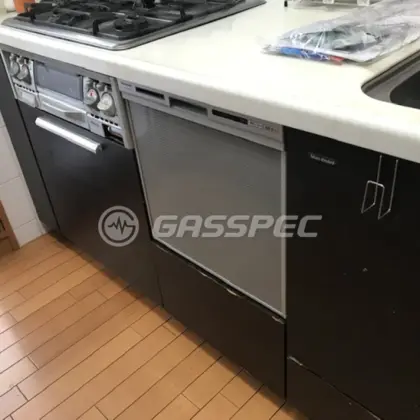 施工後のビルトイン食洗機（パナソニック NP-45VS9S）