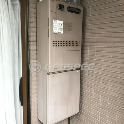 施工前の暖房熱源機（GTH-2413AWXH）