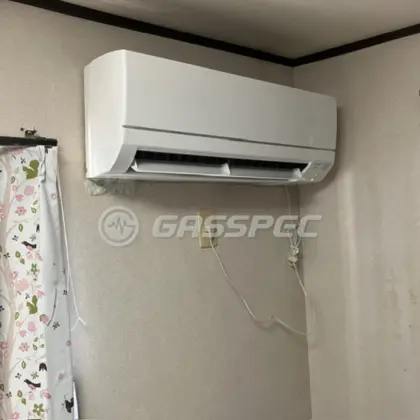 施工後のエアコン（三菱 MSZ-GV2224-W）