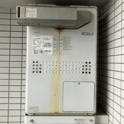 施工前の暖房熱源機（GTH-C2439SAWX3H-L）