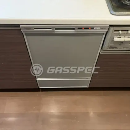 施工後のビルトイン食洗機（パナソニック NP-45VD9S）