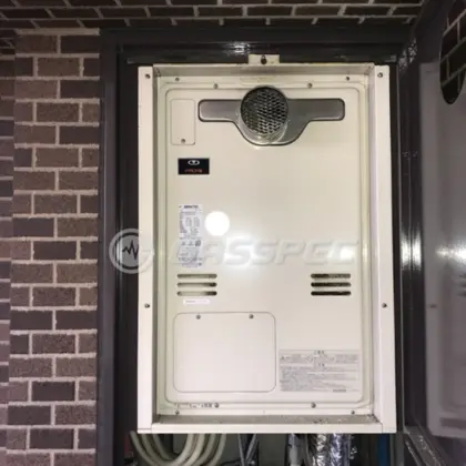 施工前の暖房熱源機（RUFH-V2403AT2-6）