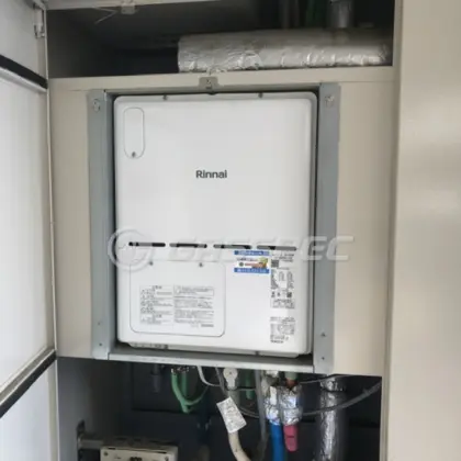 施工後の暖房熱源機（リンナイ RVD-A2400AU2-3(B)）